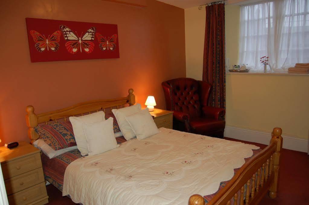 Witheridge The Mitre Inn מראה חיצוני תמונה